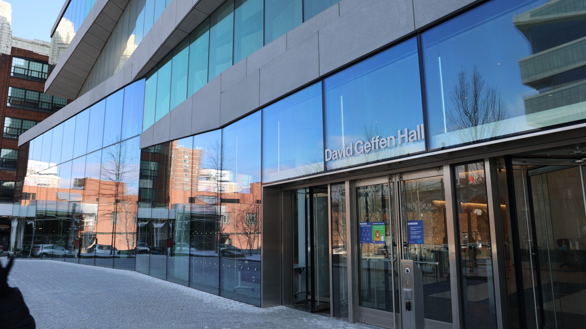 S. Steven Pan '88 Business Library